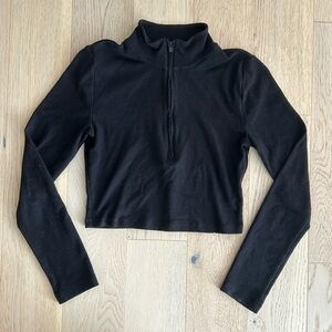 Aritzia Sunday Best Black Half Zip Cropped Long Sleeve (S)